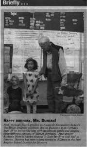 Dennis Duncan with students at Roosevelt School. 
